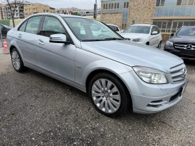 Mercedes-Benz C 350 V6 4Matic* АВТОМАТ* КАМЕРА* ПОДГРЕВ* КОЖА* NAVI, снимка 3