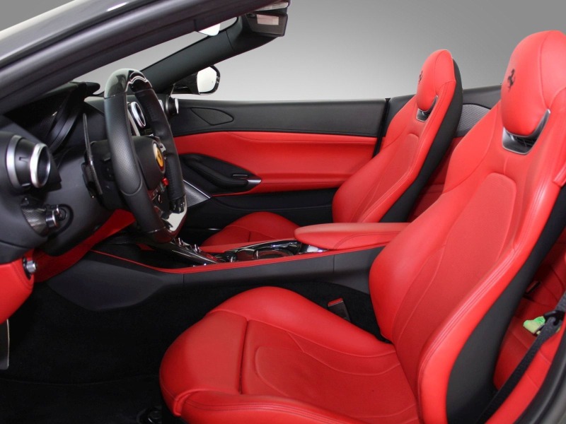 Ferrari Portofino M = Carbon= Brembo Carbon Ceramic Гаранция, снимка 7 - Автомобили и джипове - 46446956