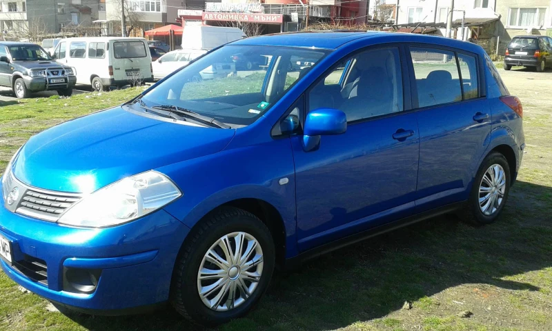 Nissan Tiida C11, снимка 1 - Автомобили и джипове - 48952201