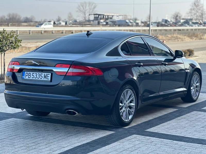 Jaguar Xf 2.2 200кс, снимка 3 - Автомобили и джипове - 49445215