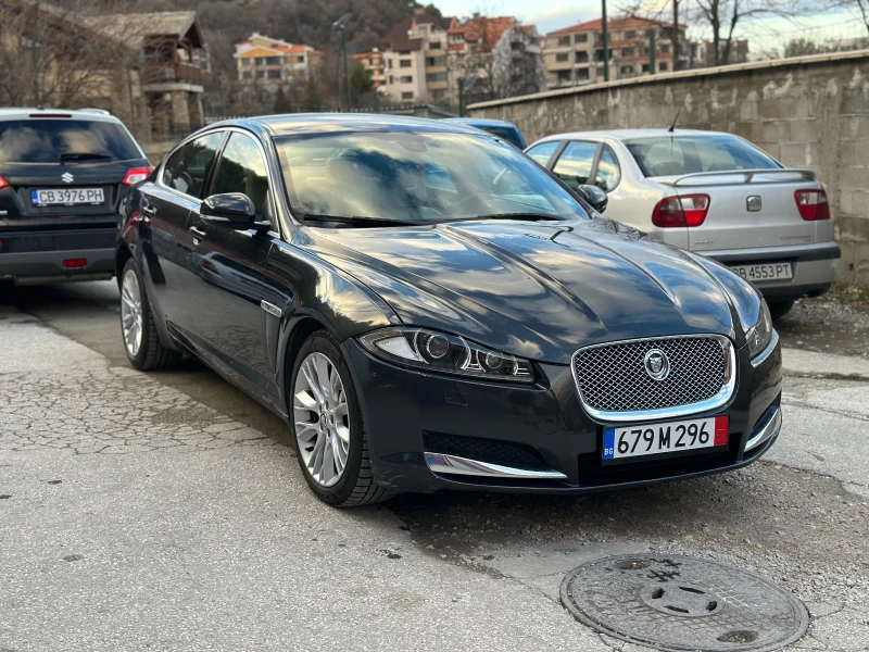 Jaguar Xf 2.2 200кс, снимка 14 - Автомобили и джипове - 49445215