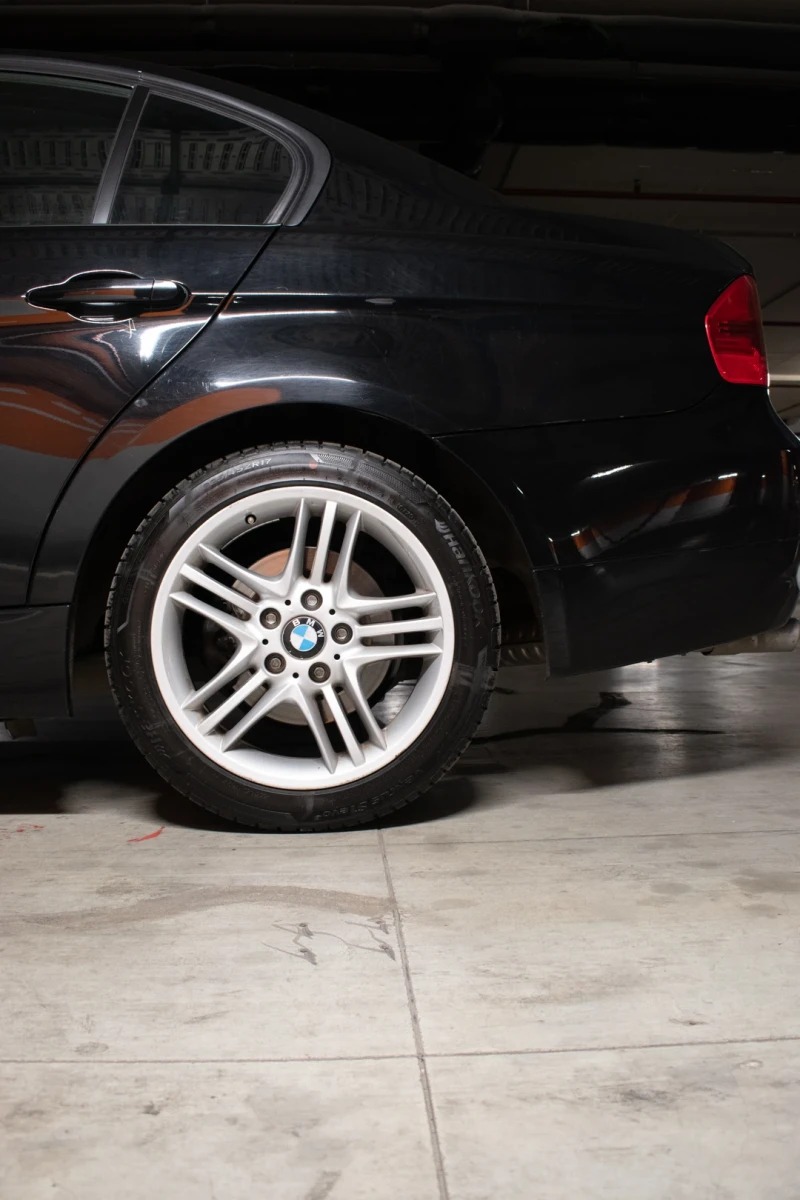 BMW 320 АВТОМАТИК/ РЕКАРО/ ПОДГРЕВ/ КСЕНОН, снимка 4 - Автомобили и джипове - 52981581