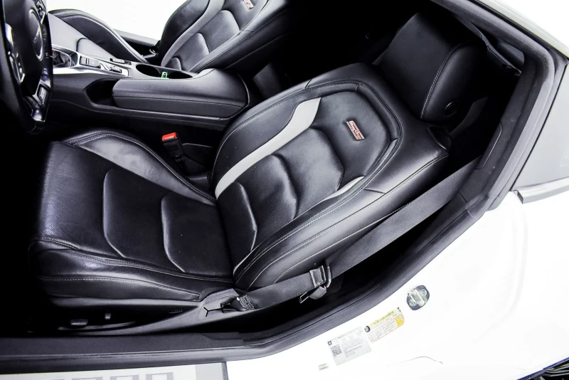 Chevrolet Camaro, снимка 13 - Автомобили и джипове - 52892456