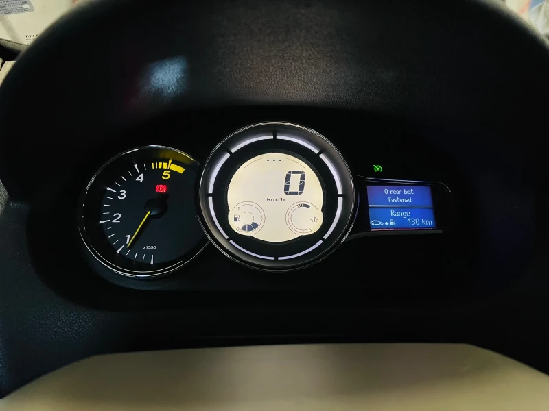 Renault Megane Grandtour 1.9 dCi, снимка 11 - Автомобили и джипове - 52555075