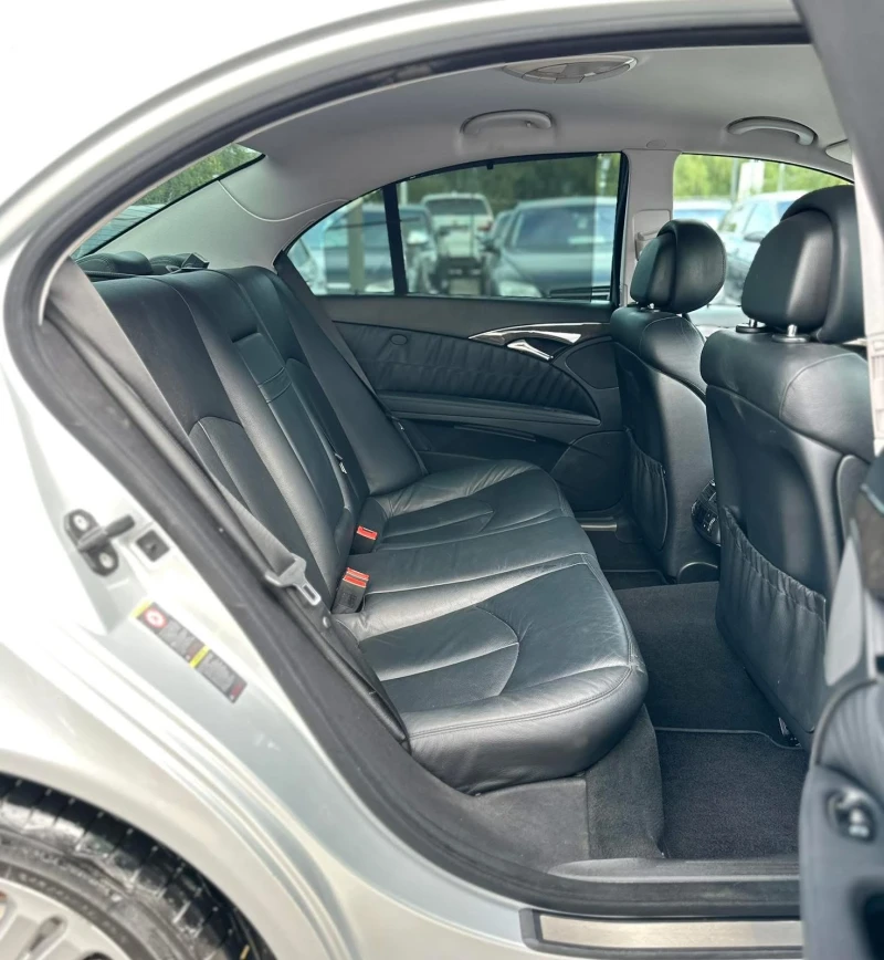 Mercedes-Benz E 320 FACE* 4X4* AIR* BI XENON* NAVI* , снимка 8 - Автомобили и джипове - 52697431
