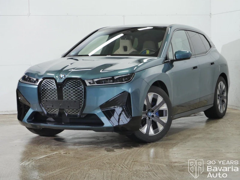 BMW iX 40 xDrive Sport