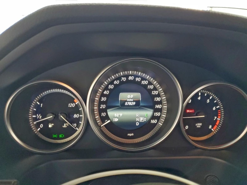 Mercedes-Benz E 350 4MATIC Luxury* harman/kardon* подгрев* панорама* , снимка 10 - Автомобили и джипове - 53166989