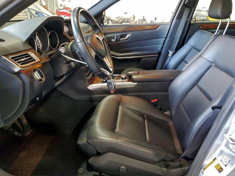 Mercedes-Benz E 350 4MATIC Luxury* harman/kardon* подгрев* панорама* , снимка 7 - Автомобили и джипове - 53166989