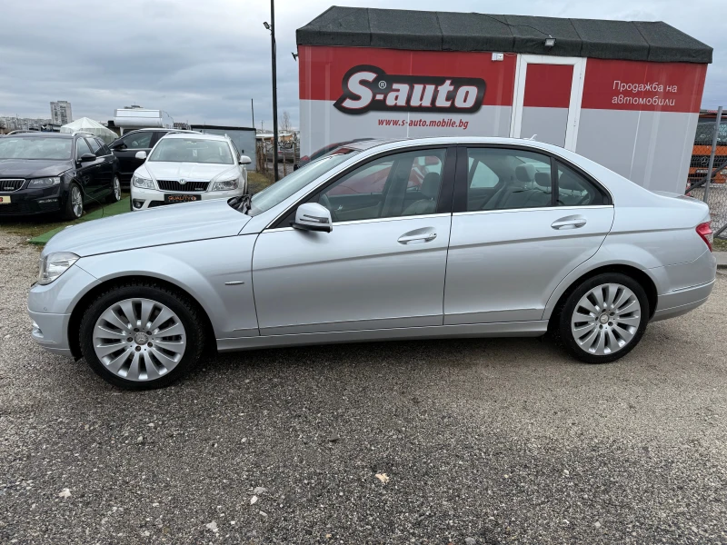 Mercedes-Benz C 350 V6 4Matic* АВТОМАТ* КАМЕРА* ПОДГРЕВ* КОЖА* NAVI, снимка 7 - Автомобили и джипове - 53301658