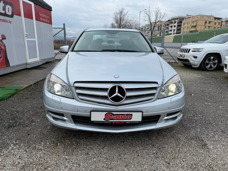 Mercedes-Benz C 350 V6 4Matic* АВТОМАТ* КАМЕРА* ПОДГРЕВ* КОЖА* NAVI, снимка 2 - Автомобили и джипове - 53301658