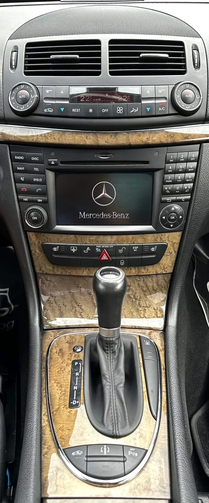Mercedes-Benz E 320 FACE* 4X4* AIR* BI XENON* NAVI* , снимка 10 - Автомобили и джипове - 52697431