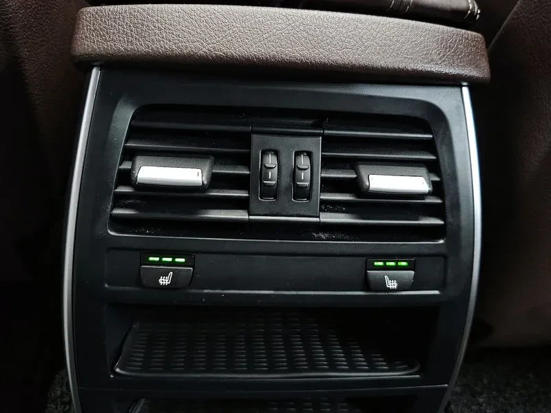 BMW 5 Gran Turismo (F07) Gt 30D xDrive, снимка 15 - Автомобили и джипове - 54893350