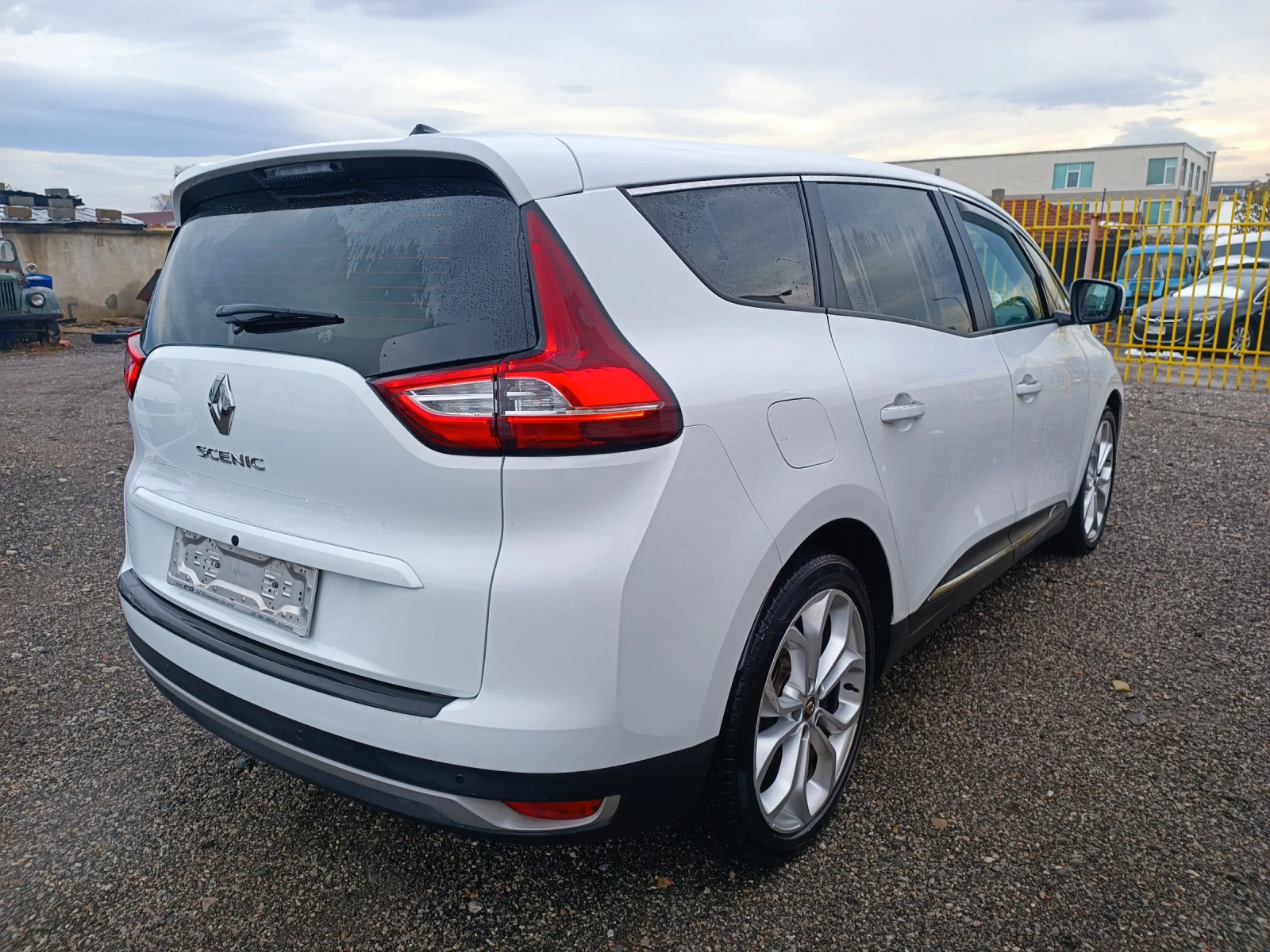 Renault Grand scenic 2019г. 7 места Automatic  - изображение 6