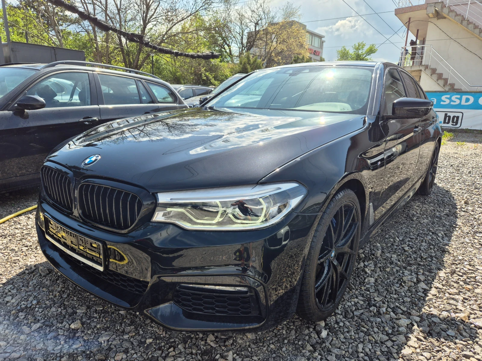 BMW 530 dXdrive M individual! Вакум! Обдухване! Harman! - изображение 3
