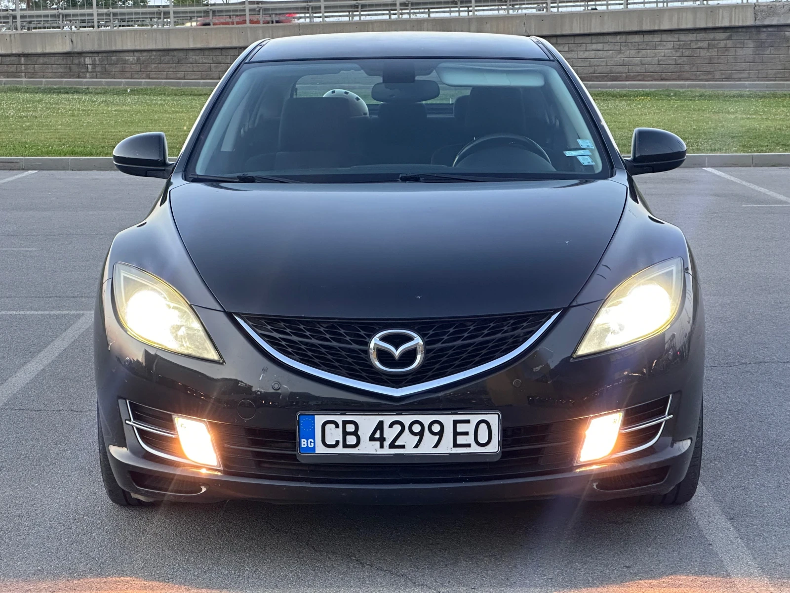 Mazda 6 2.2D* 6ск* Xenon* Navi - изображение 2