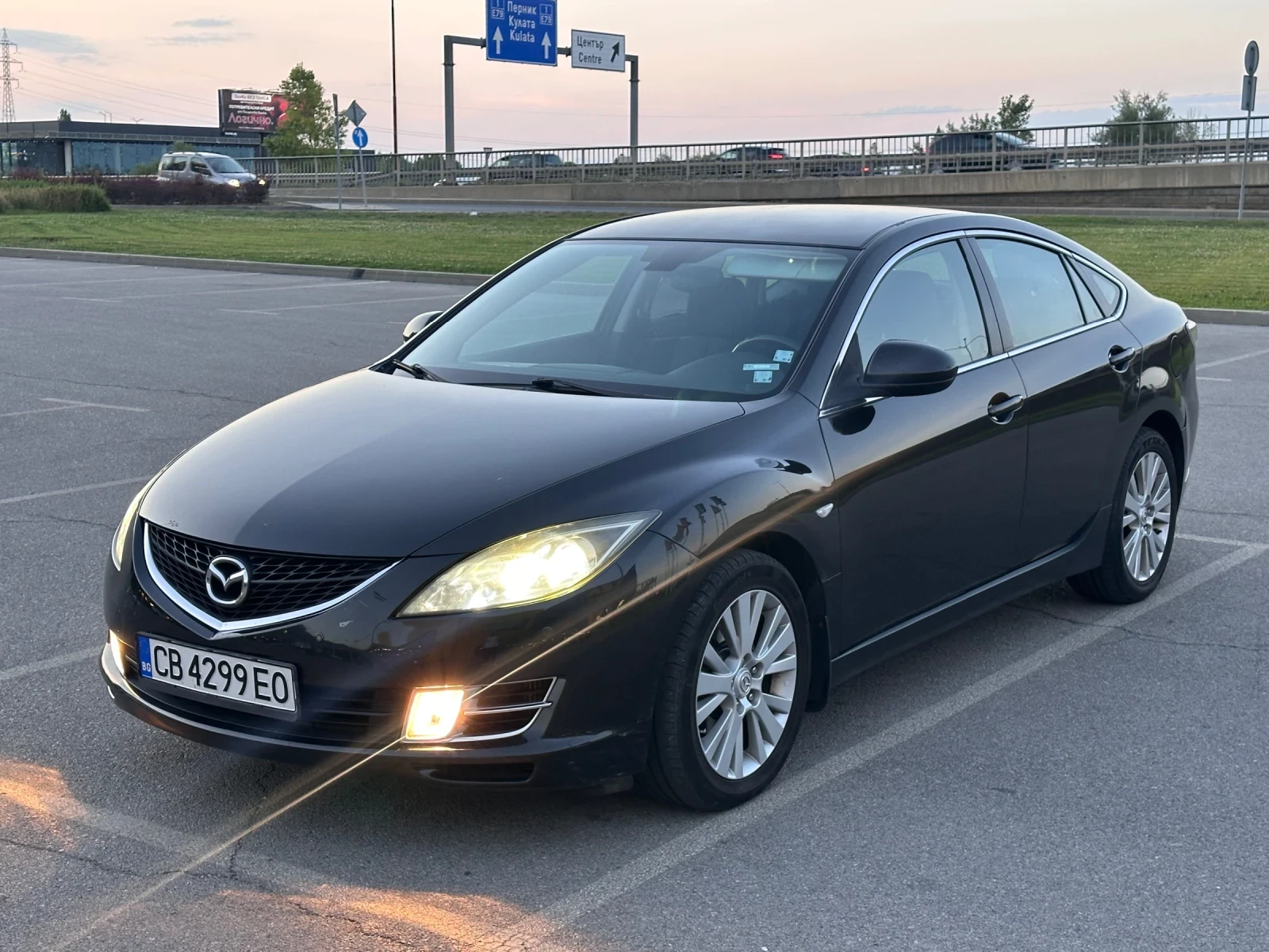 Mazda 6 2.2D* 6ск* Xenon* Navi - изображение 3
