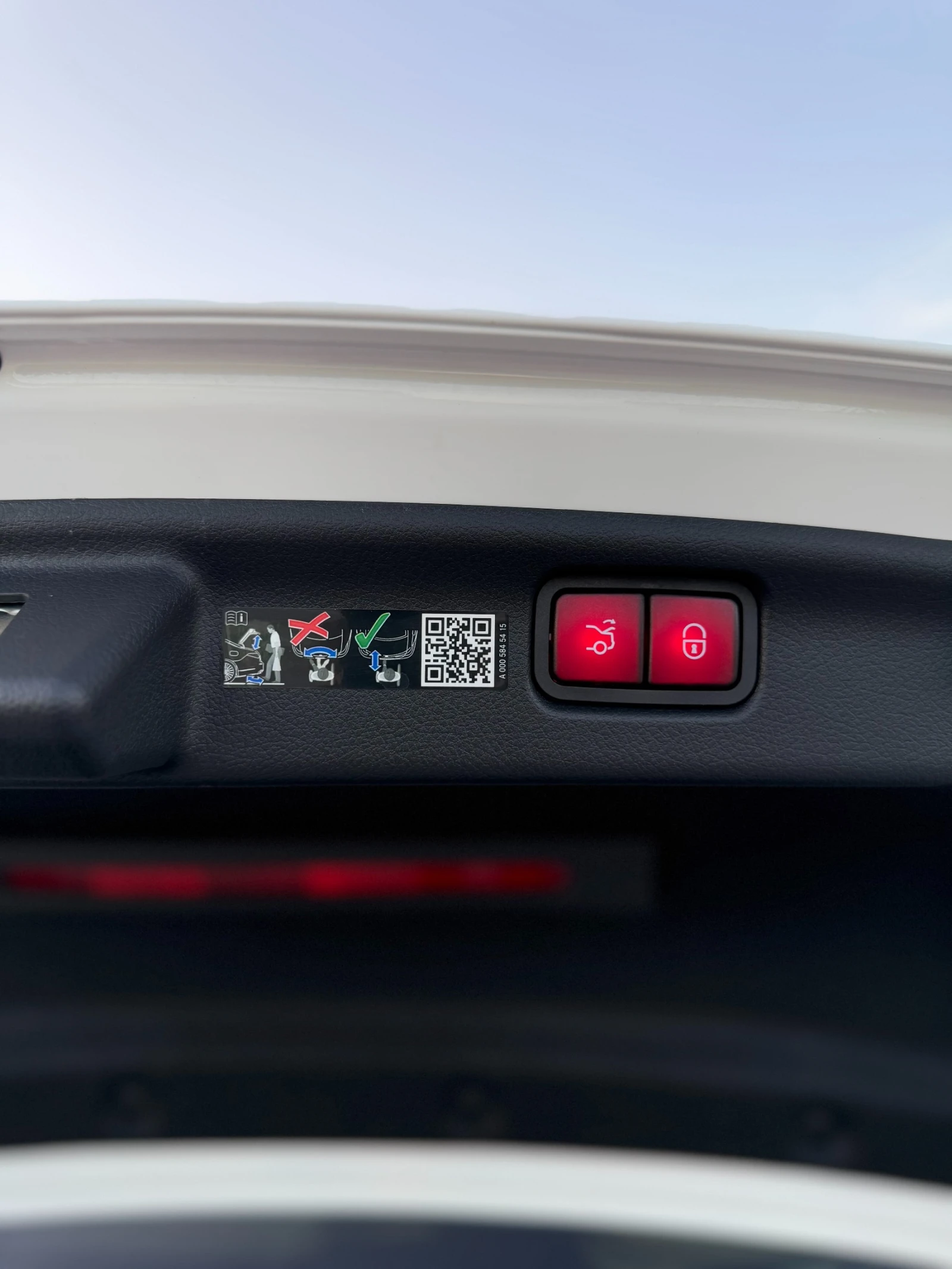 Mercedes-Benz C 300 4MATIC AMG  | Mobile.bg   17