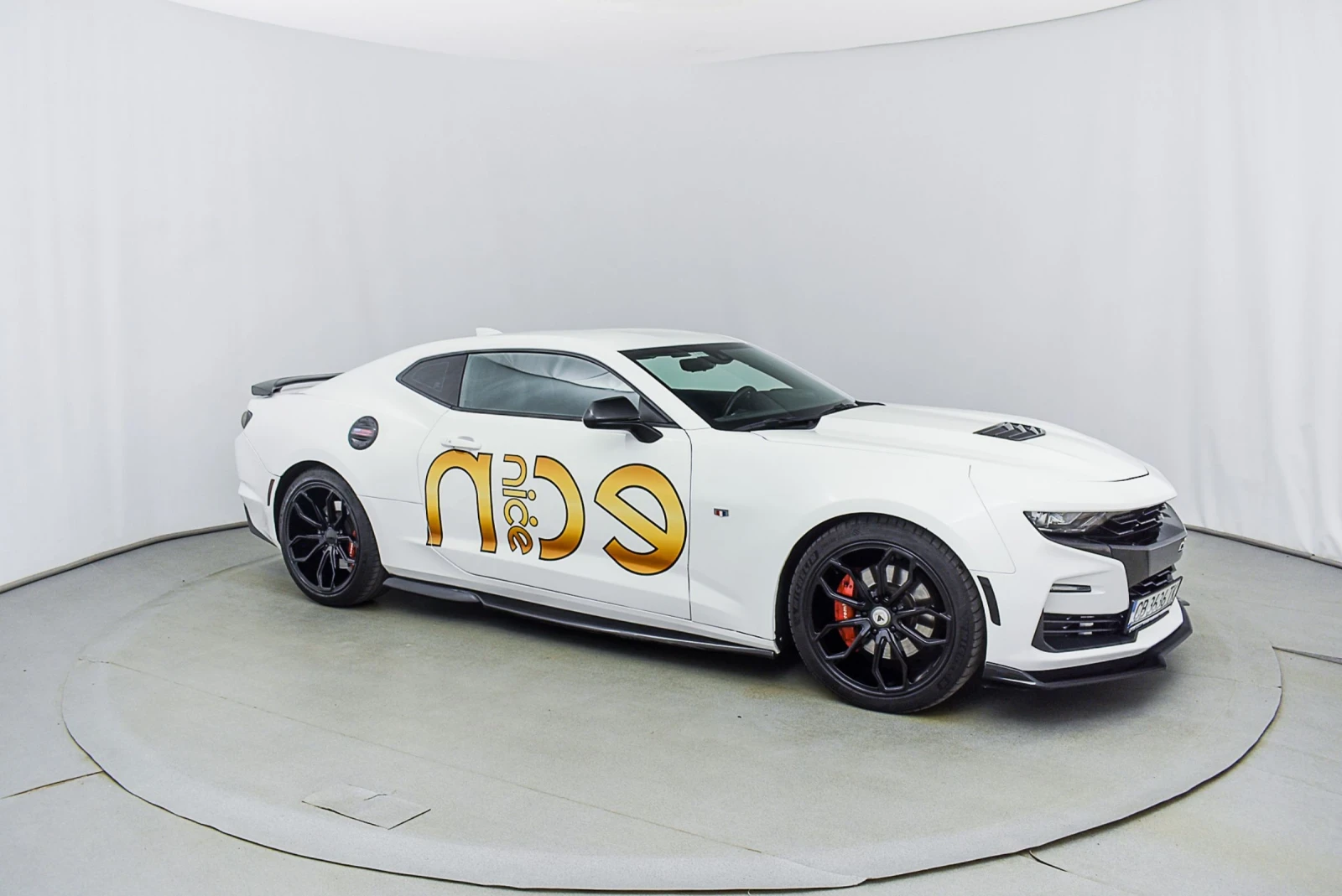 Chevrolet Camaro  - изображение 5