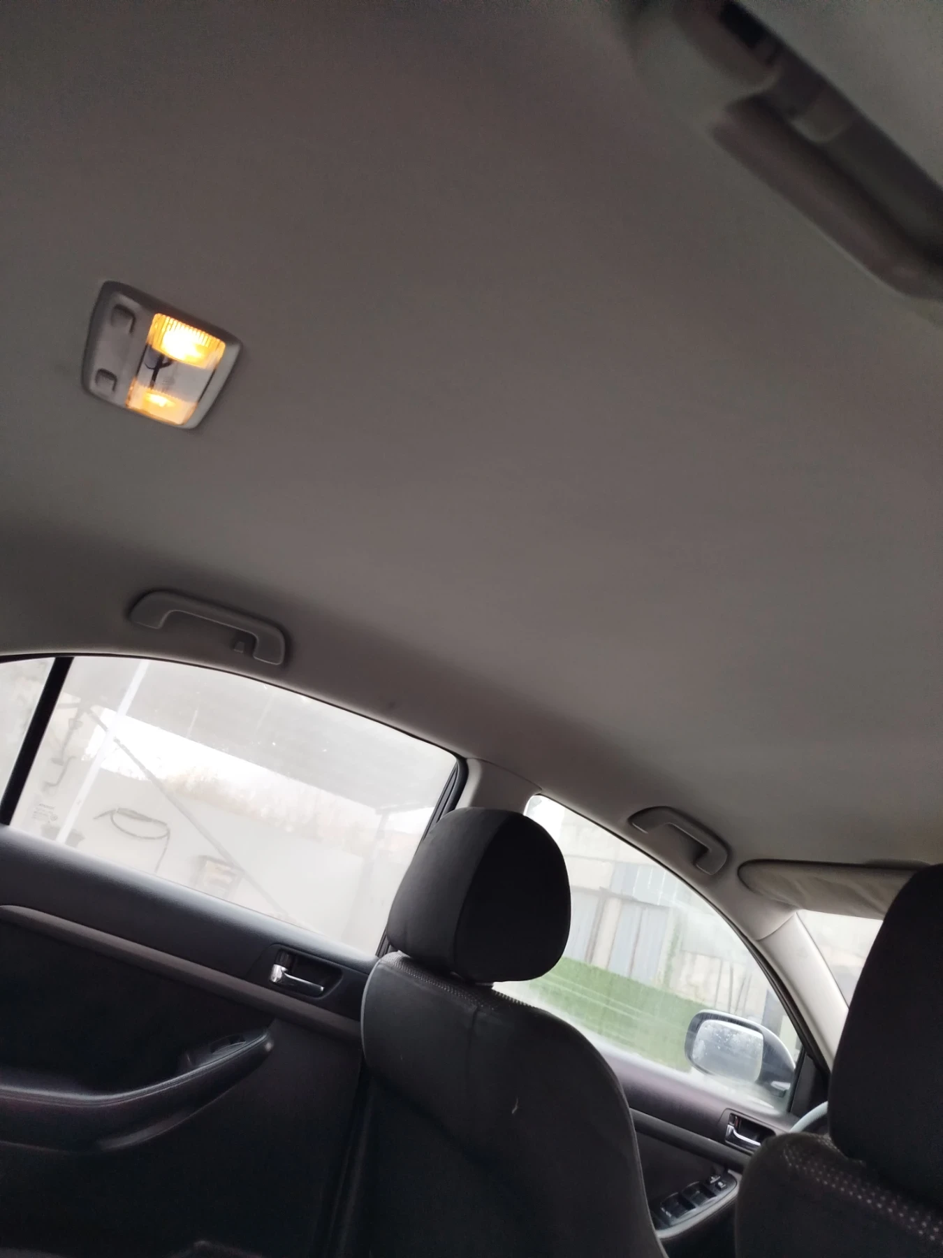 Toyota Avensis  - изображение 8