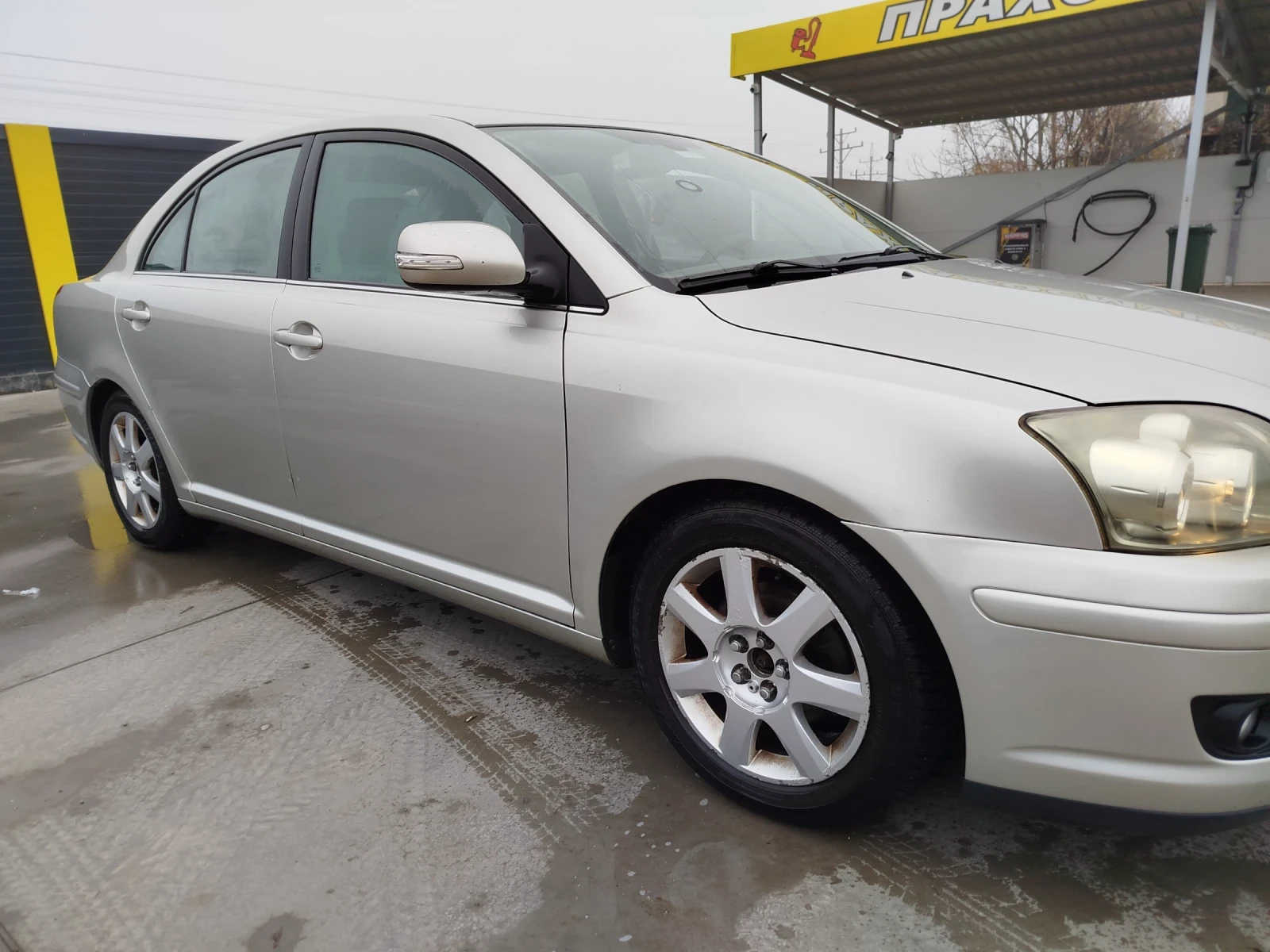 Toyota Avensis  - изображение 6