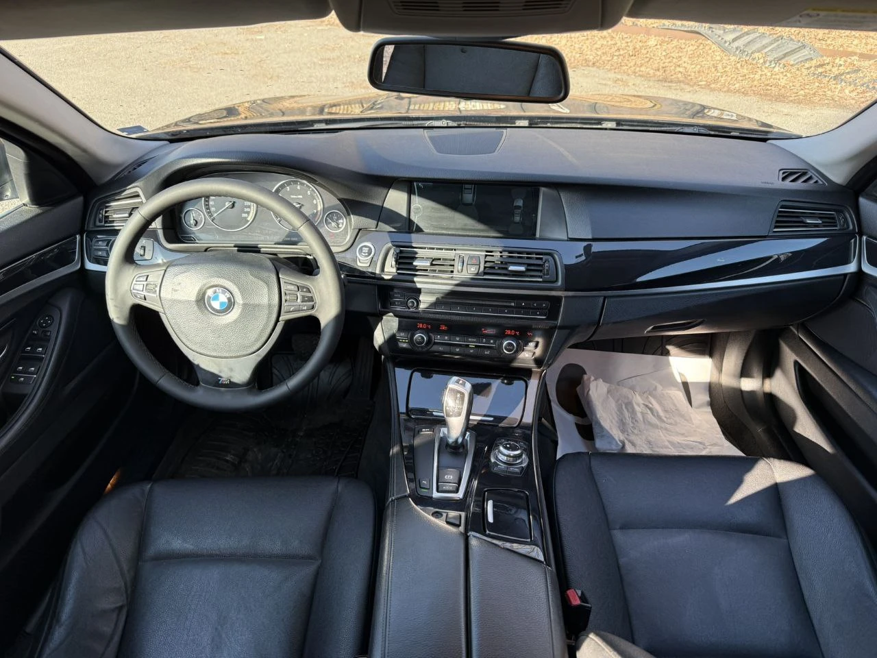 BMW 523 3.0i 204 к.с. - изображение 7