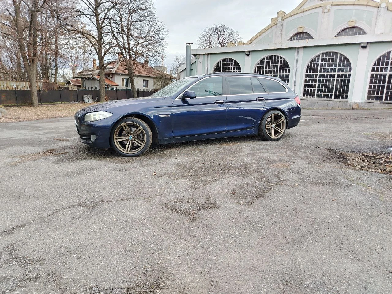 BMW 523 3.0i 204 к.с. - изображение 5