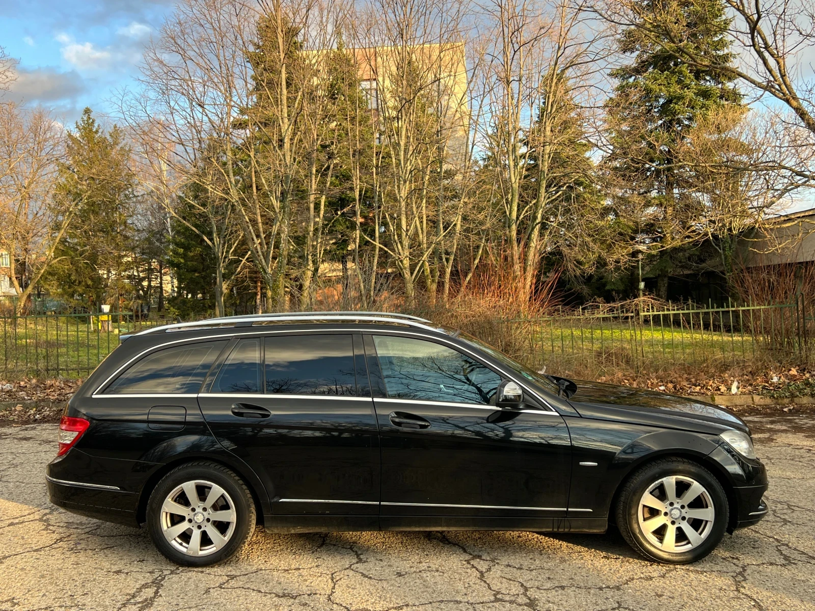 Mercedes-Benz C 220 OM 646/5G TRONIK, снимка 6 - Автомобили и джипове - 53775347