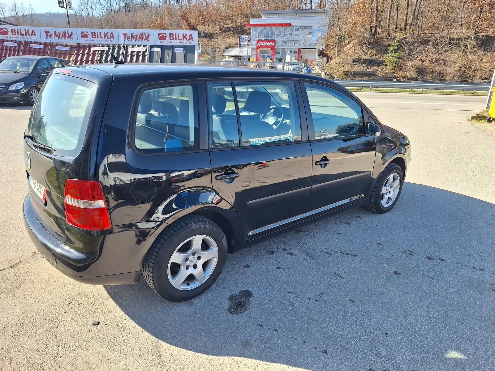 VW Touran 1.9TDI , снимка 17 - Автомобили и джипове - 53826663