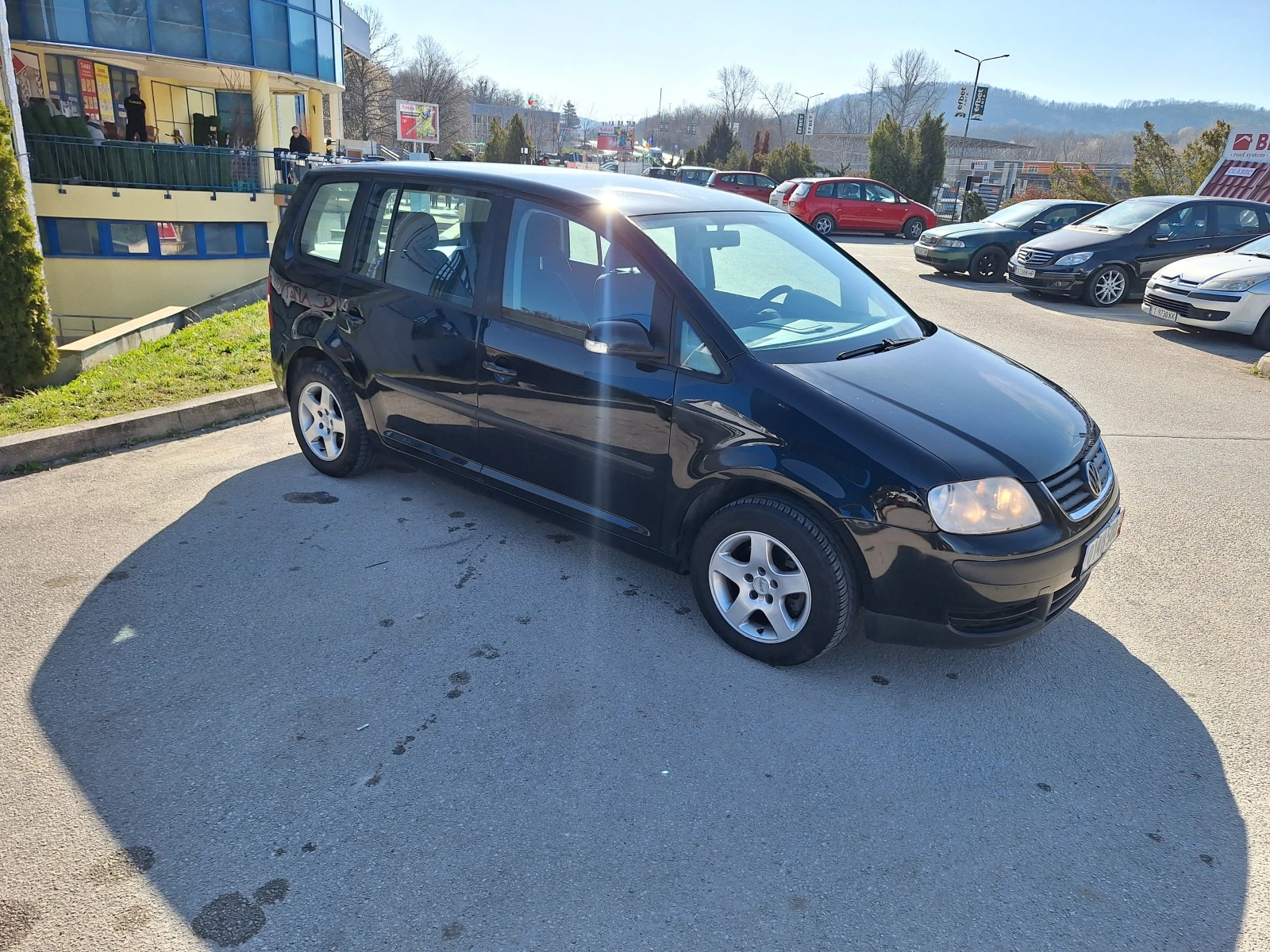 VW Touran 1.9TDI , снимка 4 - Автомобили и джипове - 53826663