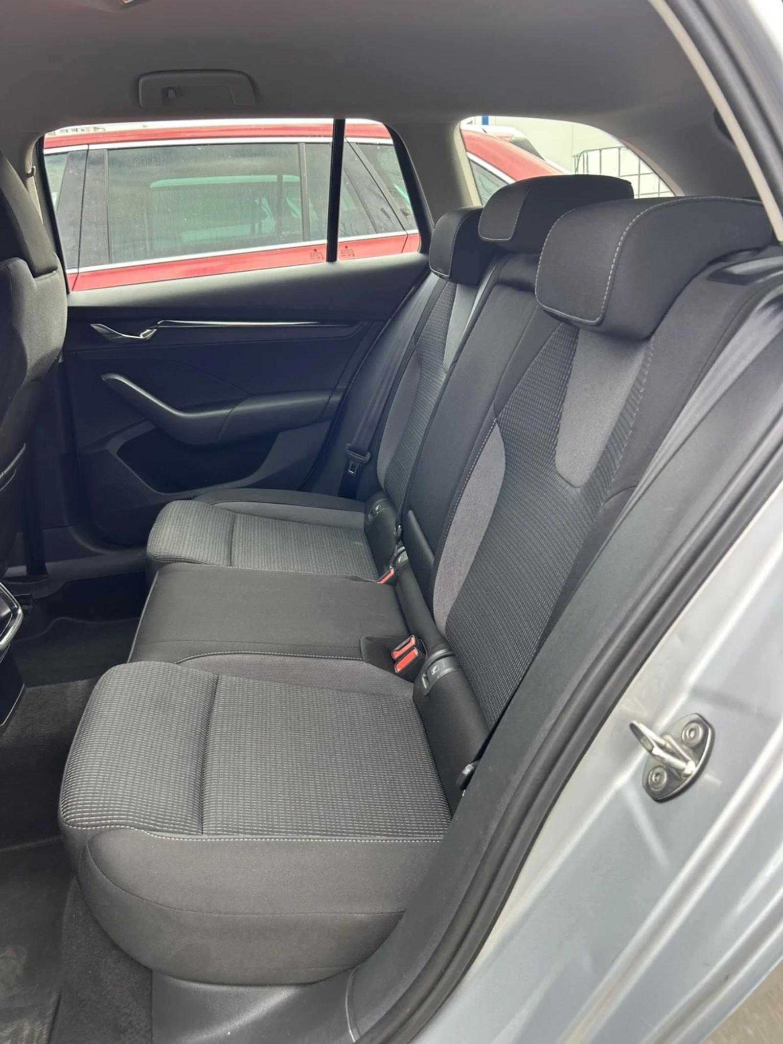 Skoda Octavia 1.5 TSI 150 * DSG * VIRTUAL COCKPIT * CAM * ACC * , снимка 14 - Автомобили и джипове - 53866967