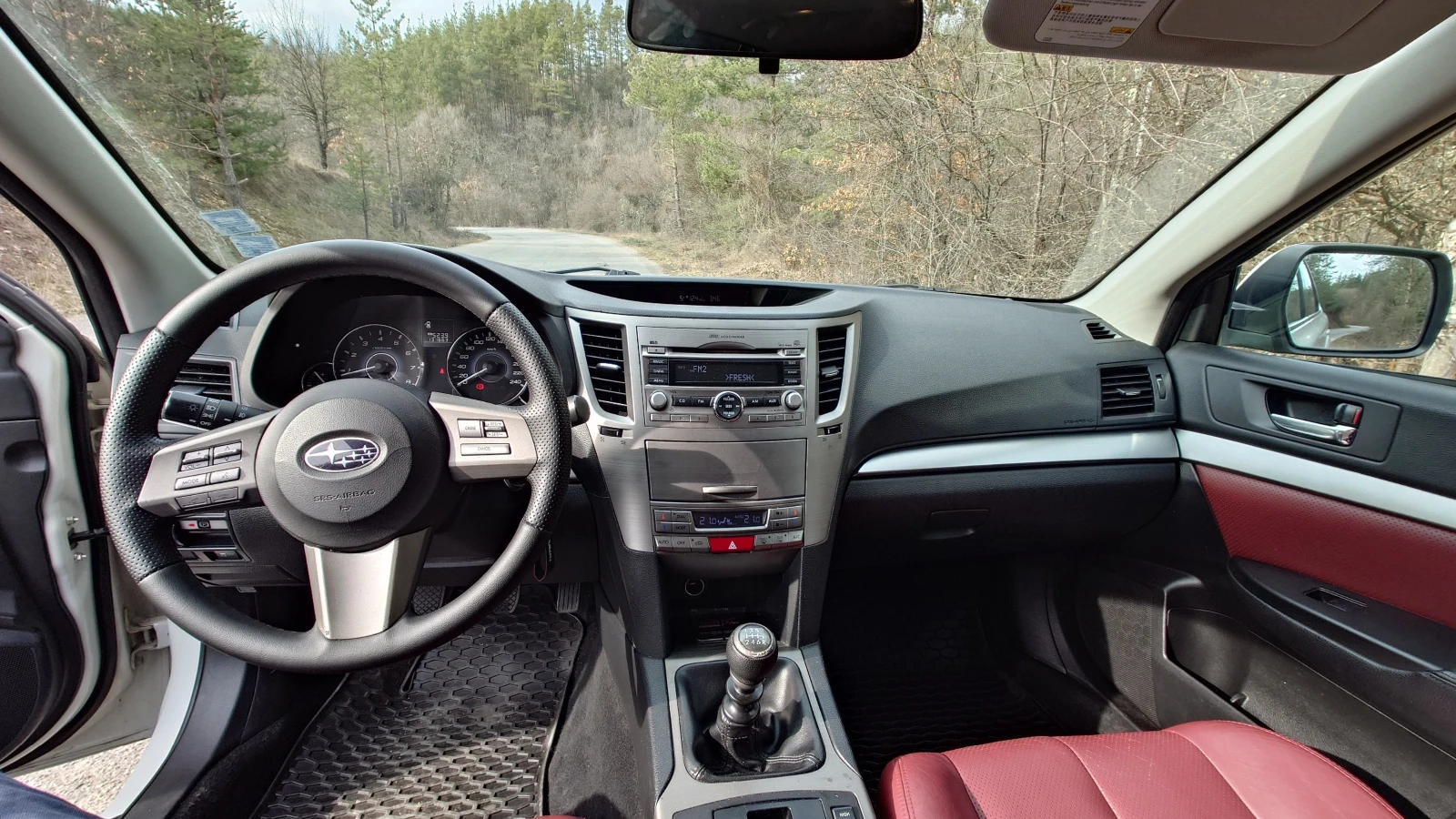 Subaru Outback 2.5i, снимка 9 - Автомобили и джипове - 53917394
