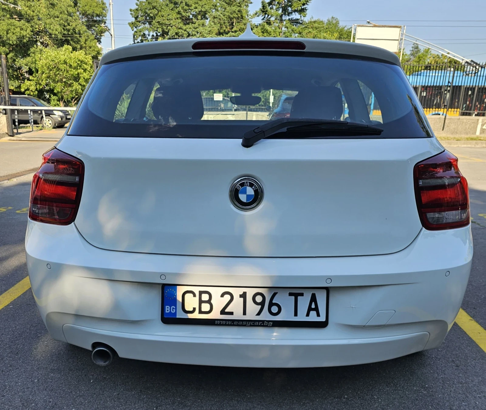 BMW 116 2.0, снимка 4 - Автомобили и джипове - 53918022