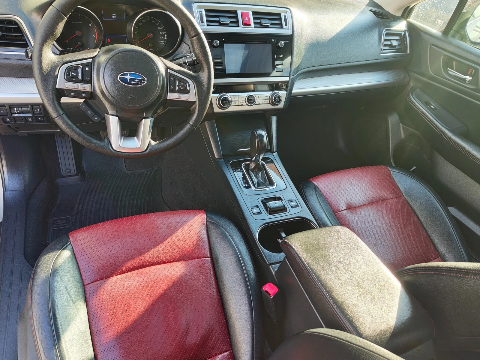 Subaru Outback, снимка 5 - Автомобили и джипове - 54209431