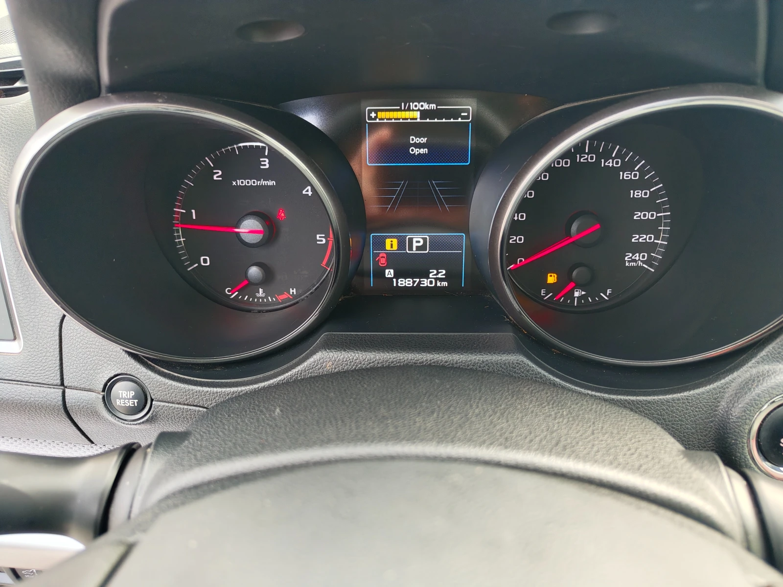 Subaru Outback, снимка 4 - Автомобили и джипове - 54209431