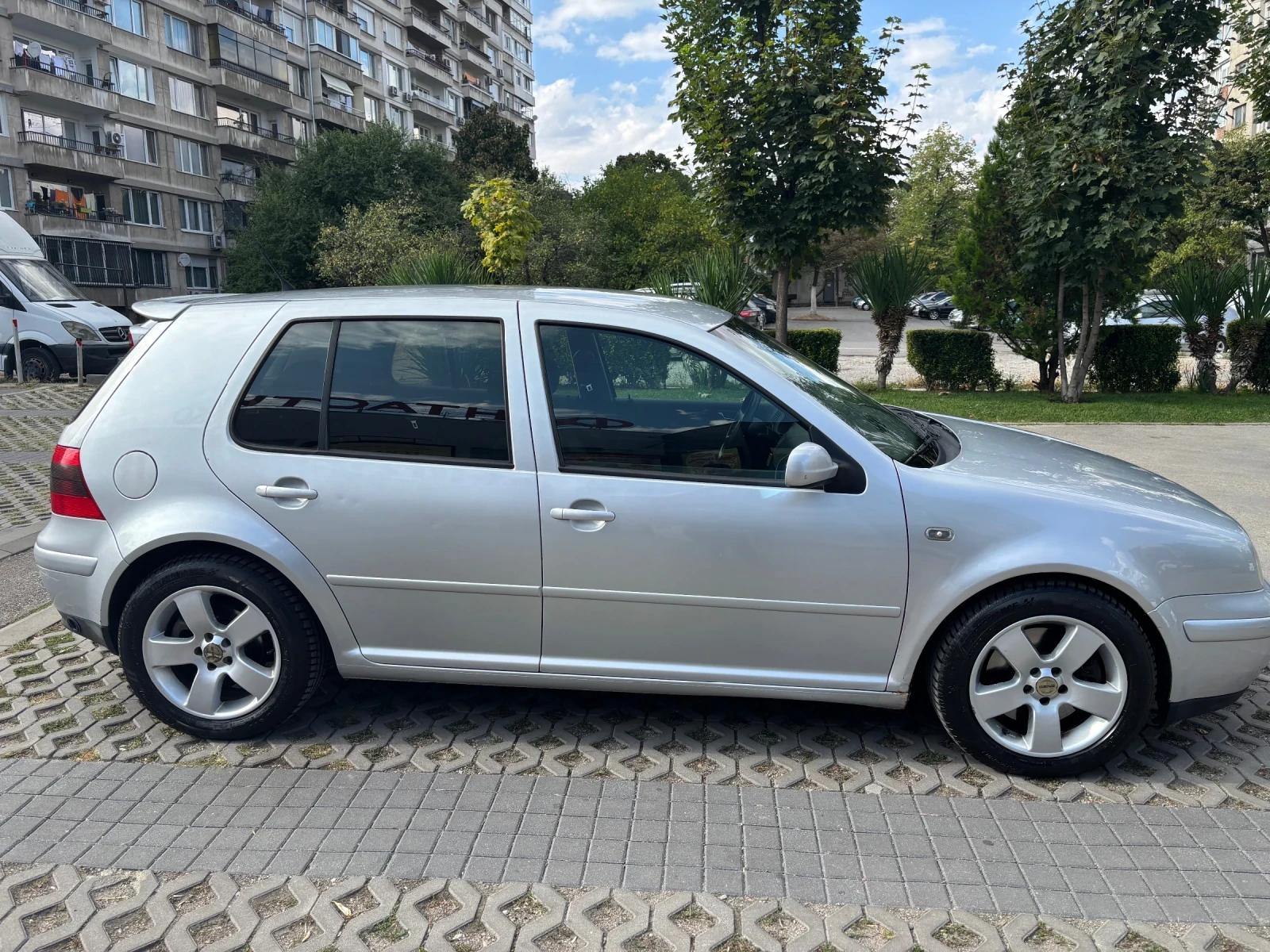 VW Golf 2.8, 4motion, снимка 2 - Автомобили и джипове - 54265353