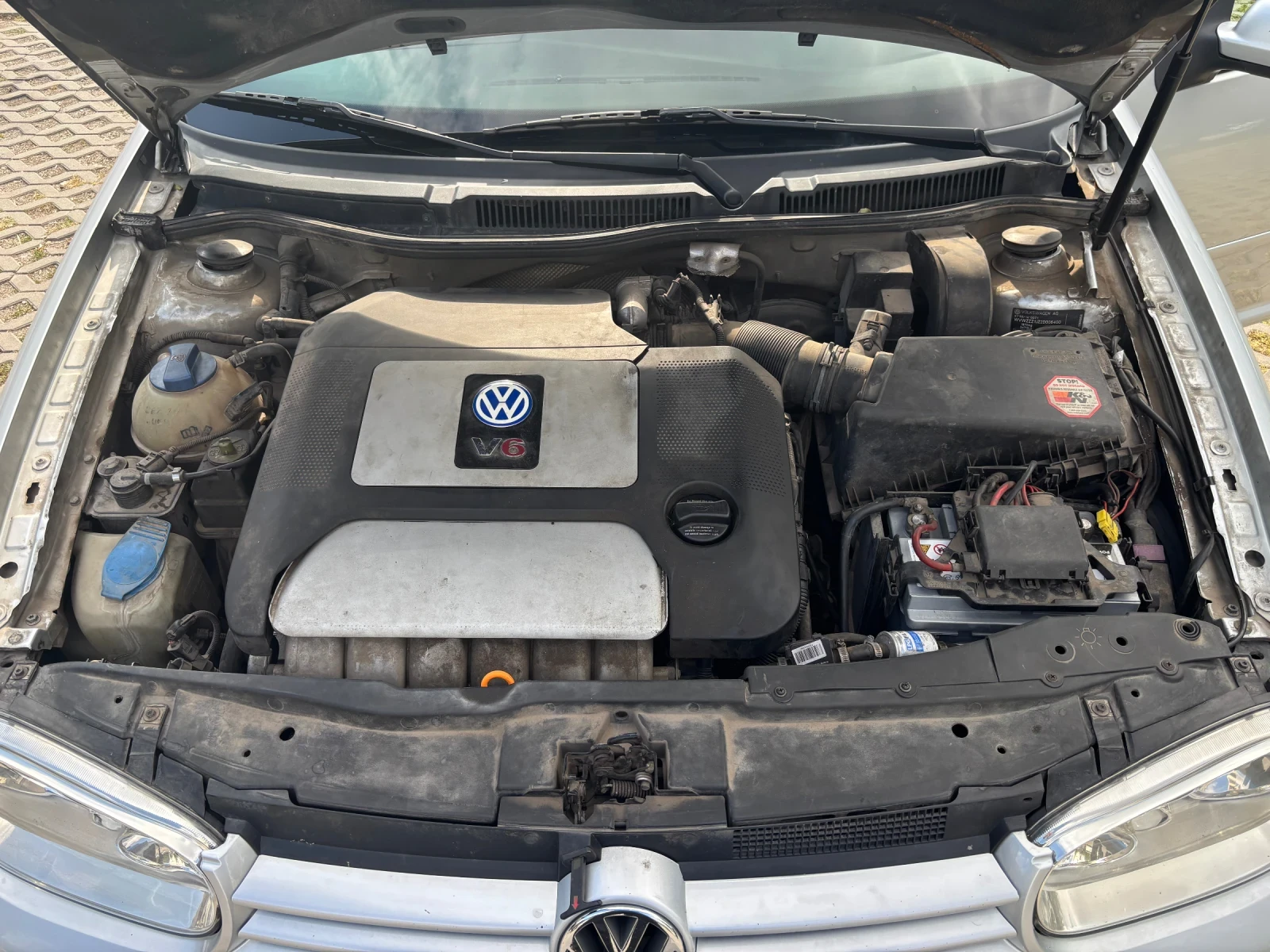 VW Golf 2.8, 4motion, снимка 7 - Автомобили и джипове - 54265353