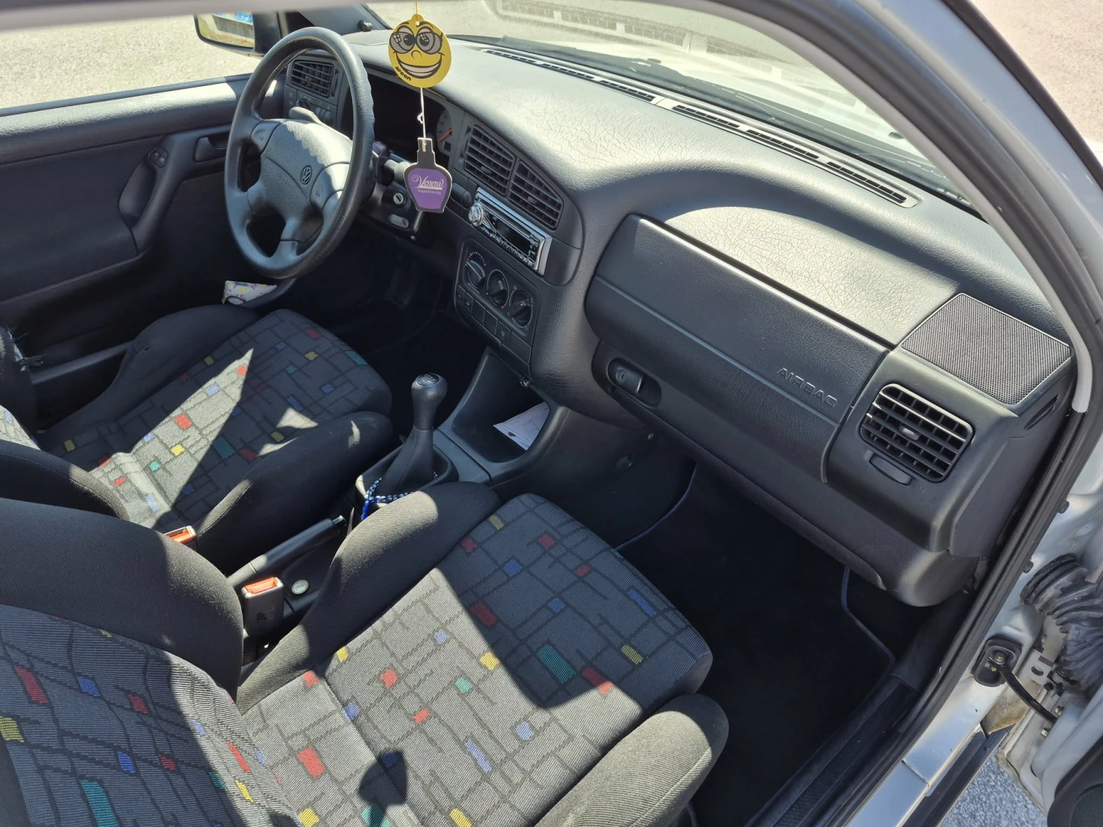 VW Golf, снимка 5 - Автомобили и джипове - 54310946