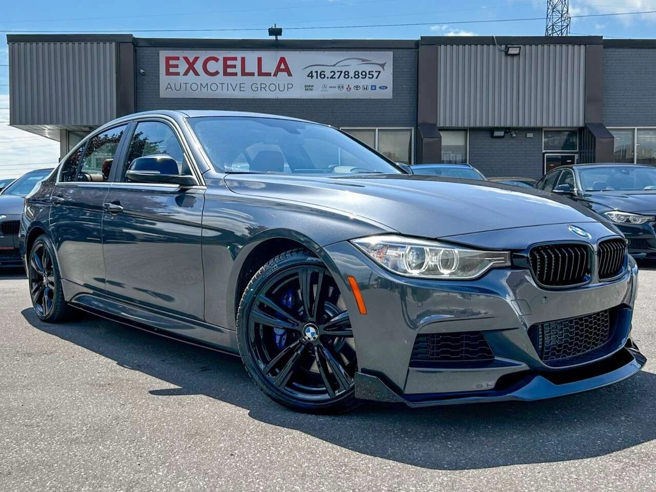 BMW 335 M Sport Pckg / 89k km / ЧЕРВЕН САЛОН / ЦЕНА ДО БГ , снимка 2 - Автомобили и джипове - 54980834