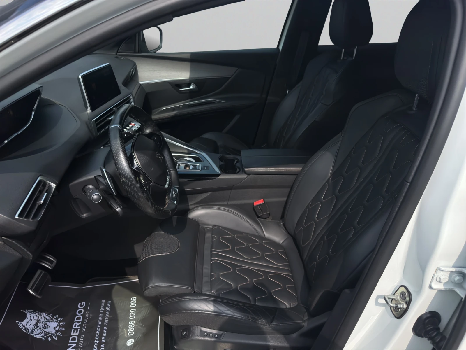 Peugeot 3008 NEW GT 2.0 e-HDi 180 EAT8 EURO 6.2, снимка 9 - Автомобили и джипове - 54994690