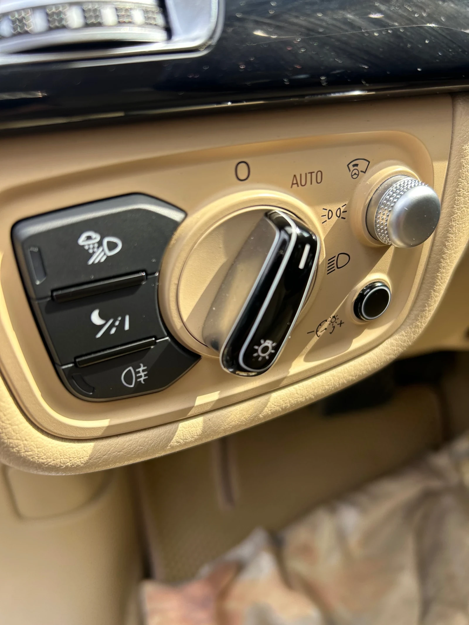 Audi A8 4.2 TDI V8, снимка 13 - Автомобили и джипове - 55132912