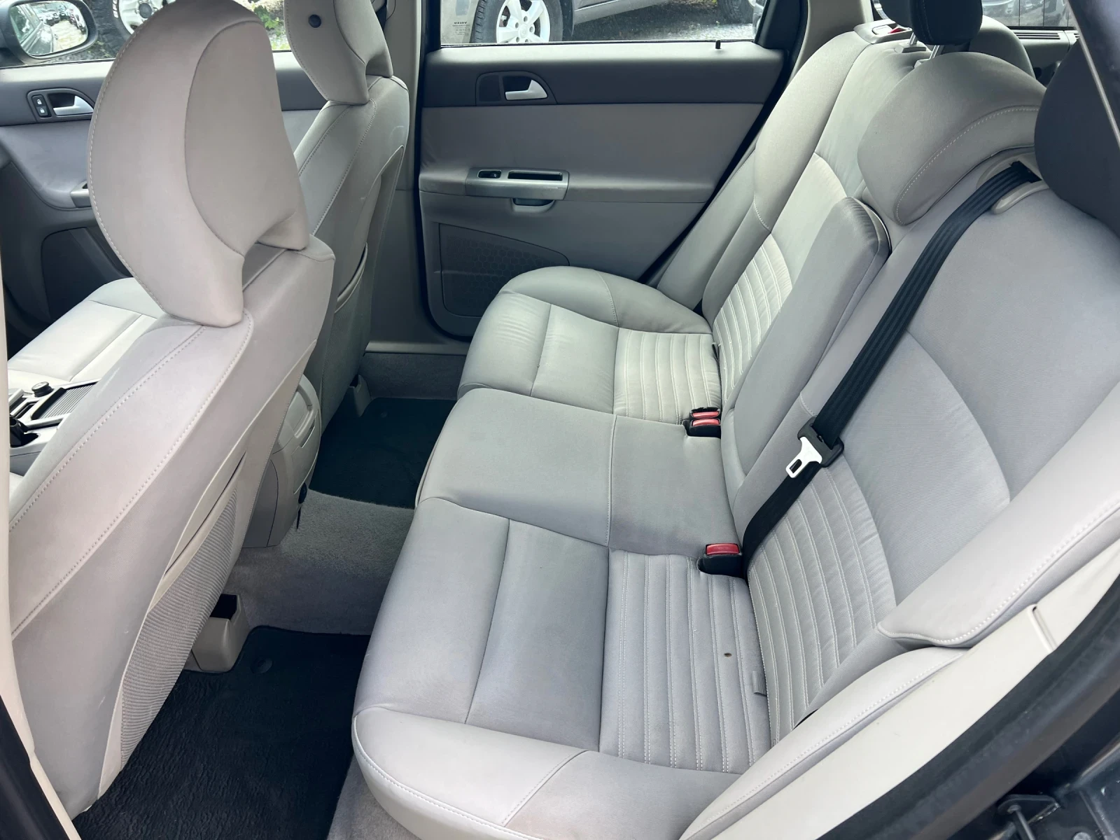 Volvo V50 2.0D* ШВЕЙЦАРИЯ* , снимка 10 - Автомобили и джипове - 55177408
