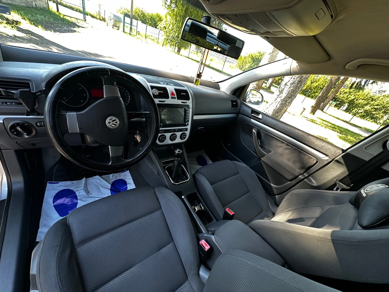 VW Golf 5, снимка 4 - Автомобили и джипове - 55239962