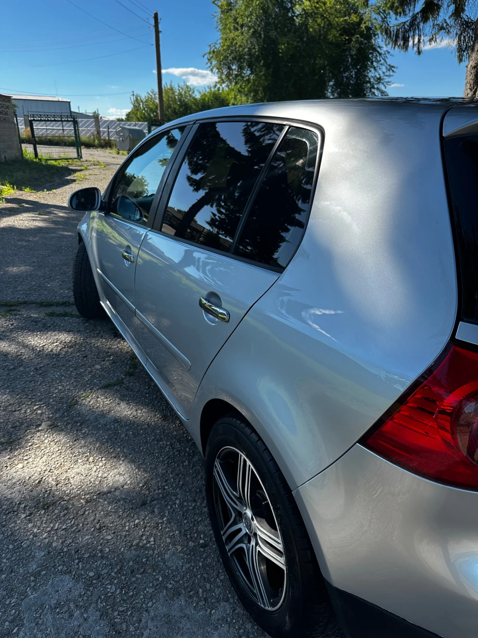 VW Golf 5, снимка 9 - Автомобили и джипове - 55239962