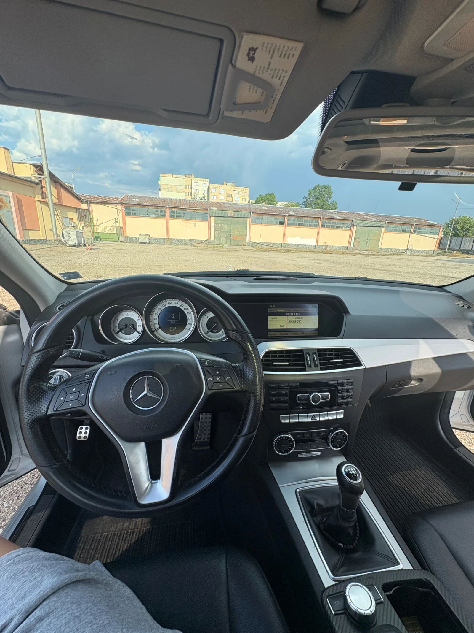 Mercedes-Benz C 220, снимка 11 - Автомобили и джипове - 55348818