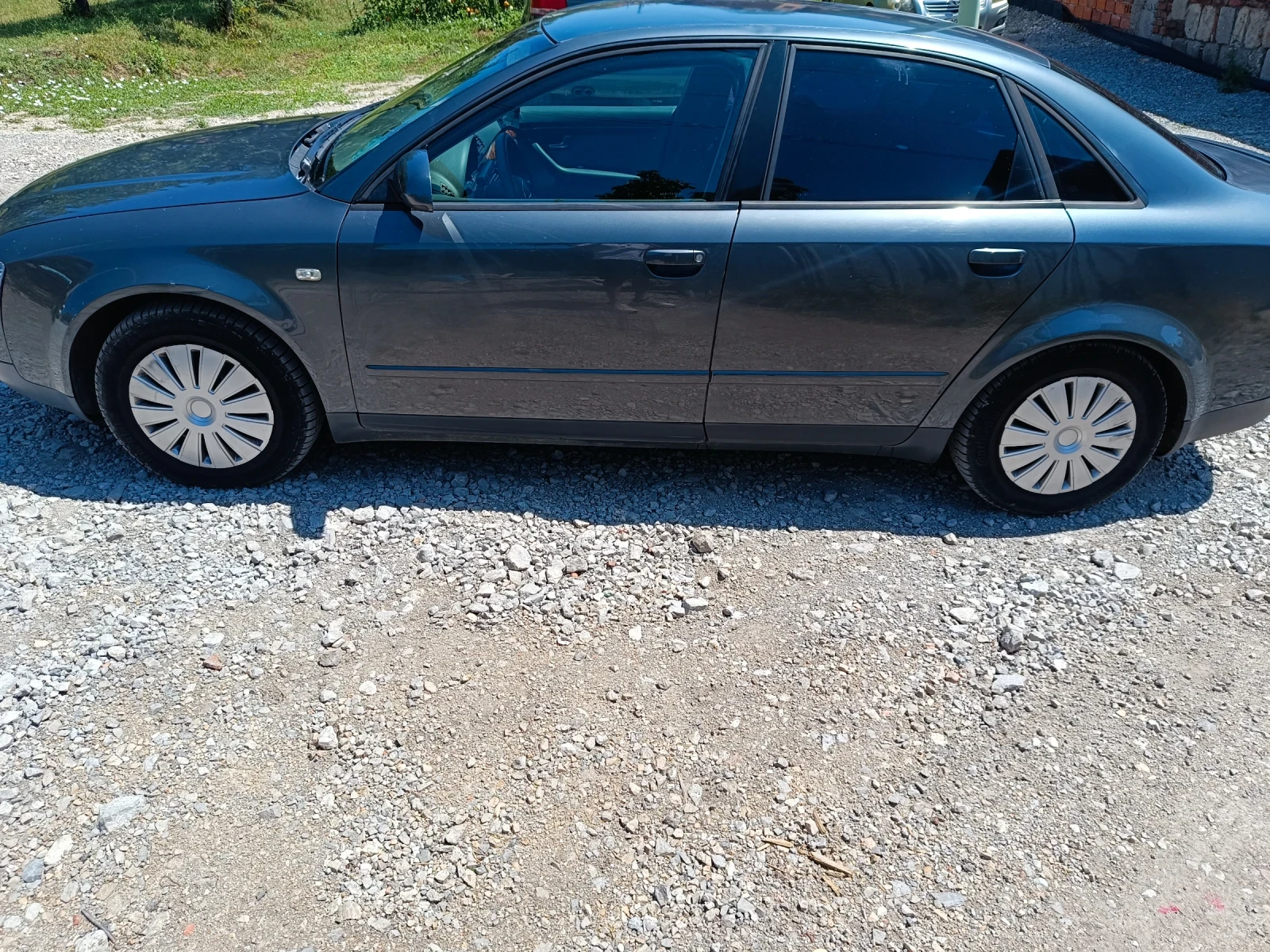 Audi A4 1.8T, снимка 8 - Автомобили и джипове - 55613244