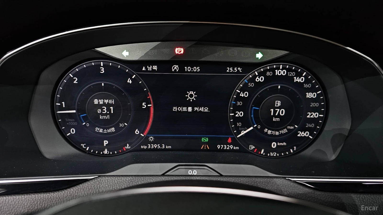 VW Passat GT* 2.0TDI* PREMIUM* PANO* КОЖА* ПОДГРЕВ* КАМЕРА* , снимка 8 - Автомобили и джипове - 55625477