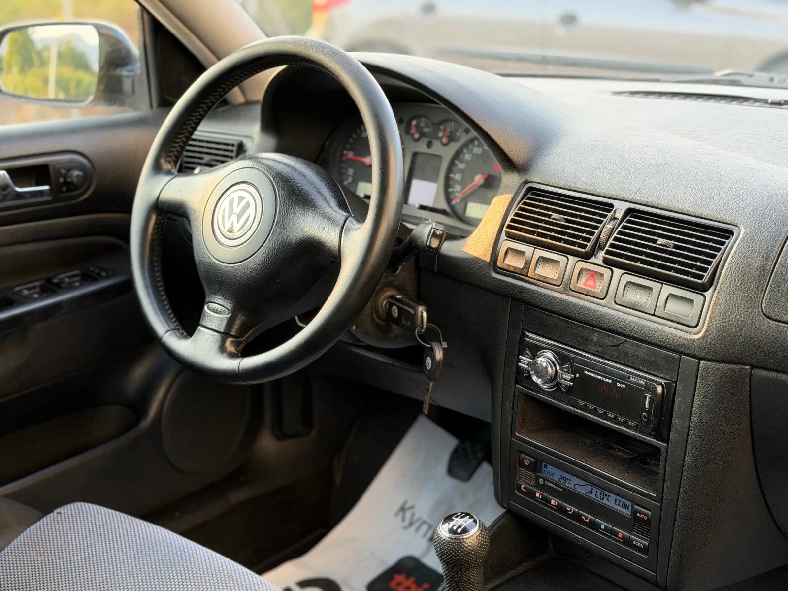 VW Golf 1.9 TDi ~4x4~, снимка 11 - Автомобили и джипове - 55630918