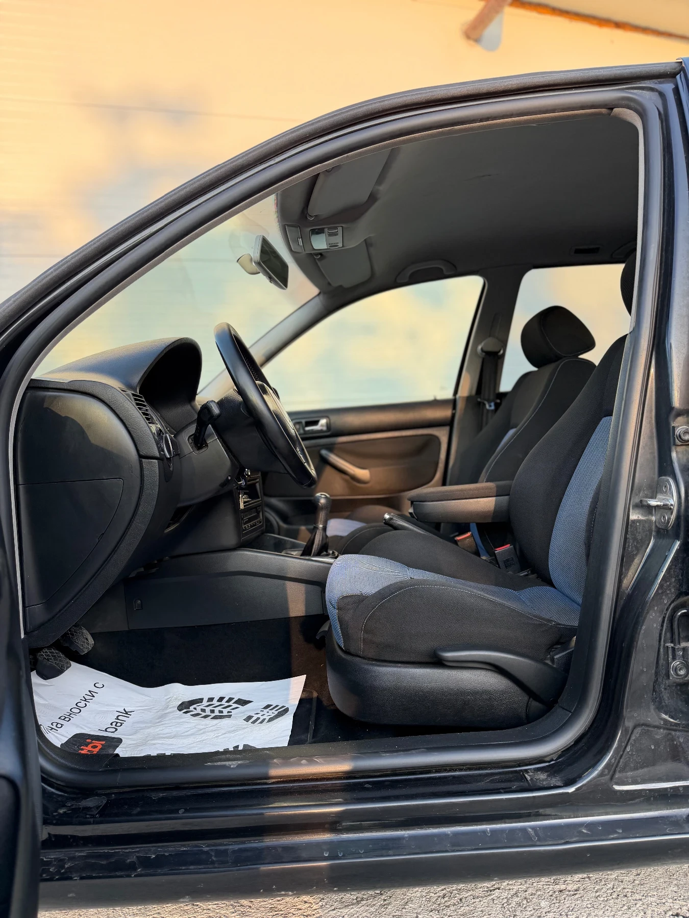 VW Golf 1.9 TDi ~4x4~, снимка 8 - Автомобили и джипове - 55630918