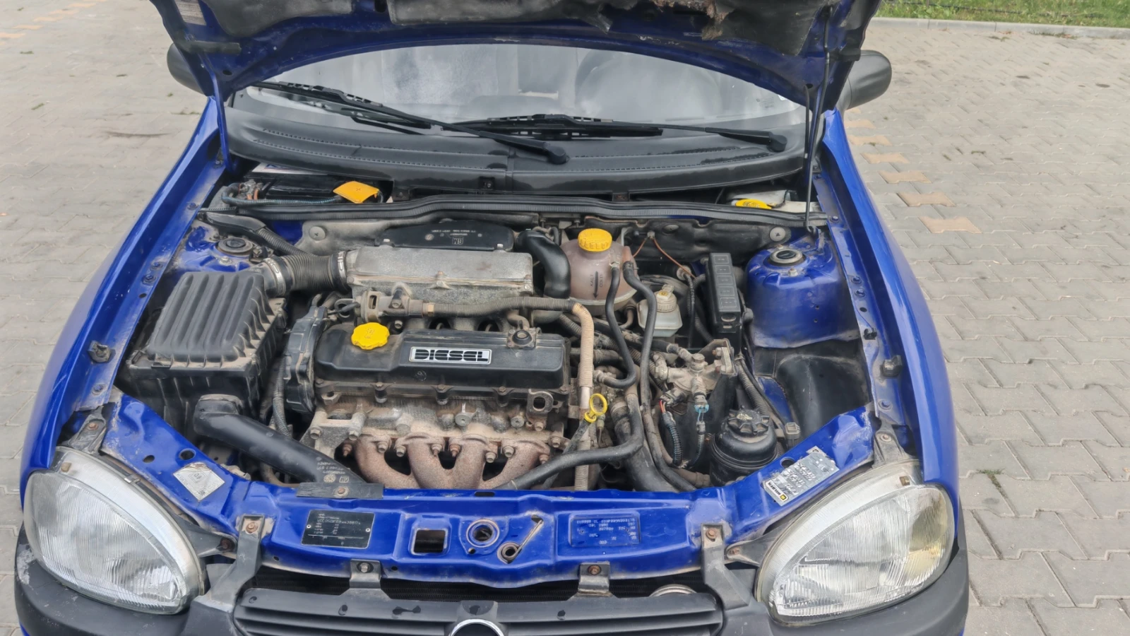 Opel Corsa, снимка 9 - Автомобили и джипове - 55655535