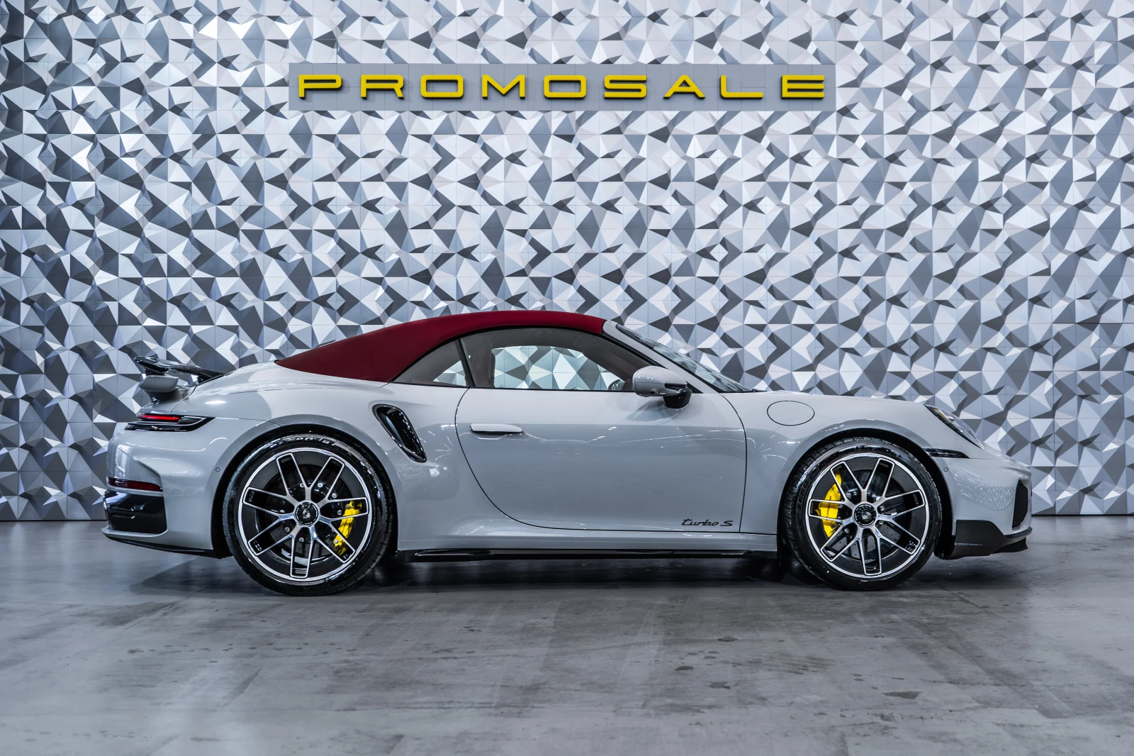 Porsche 911 Turbo S Cabriolet, снимка 6 - Автомобили и джипове - 55707140